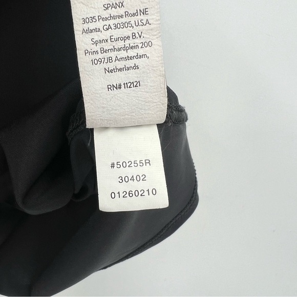 Spanx Go Lightly Cropped Tank in Black Size XL - Picture 10 of 10